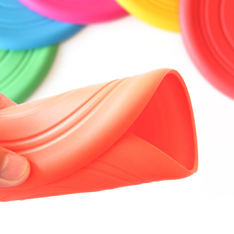 Un juguete duradero y masticab - Flying Disc Dog Training Toy reseña y precio